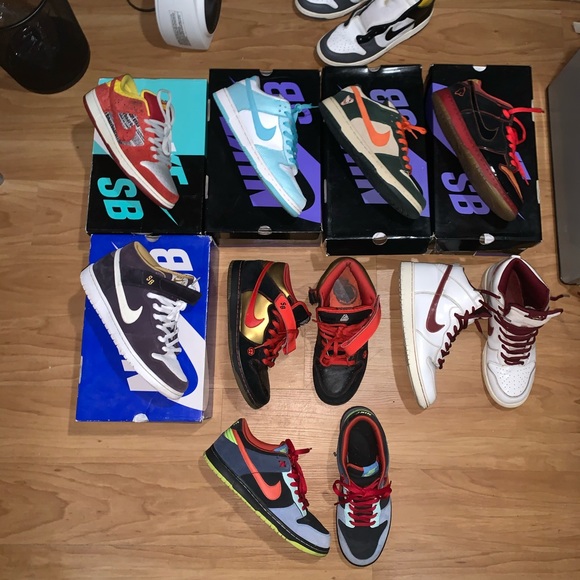 Nike dunks - Picture 1 of 1